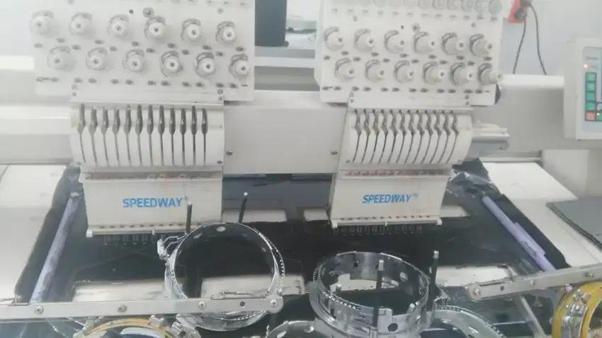 Bordadora Industrial Dos Cabezas SPEEDWAY 1202 Usada + Kit Gorra - Commercio