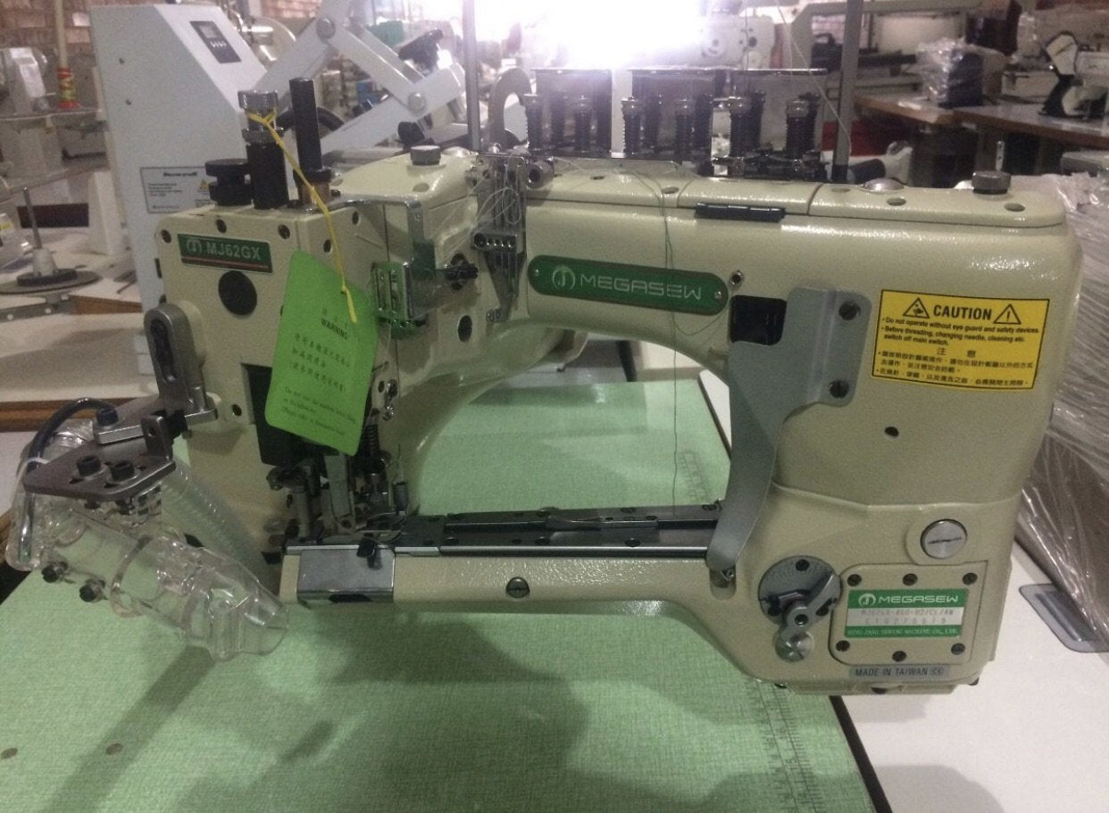 Maquina De Coser Industrial Flatseamer Megasew Taiwán - Commercio