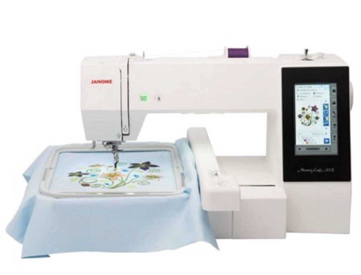 Janome Mc500 E Bordadora Profesional Máquina De Coser - Commercio