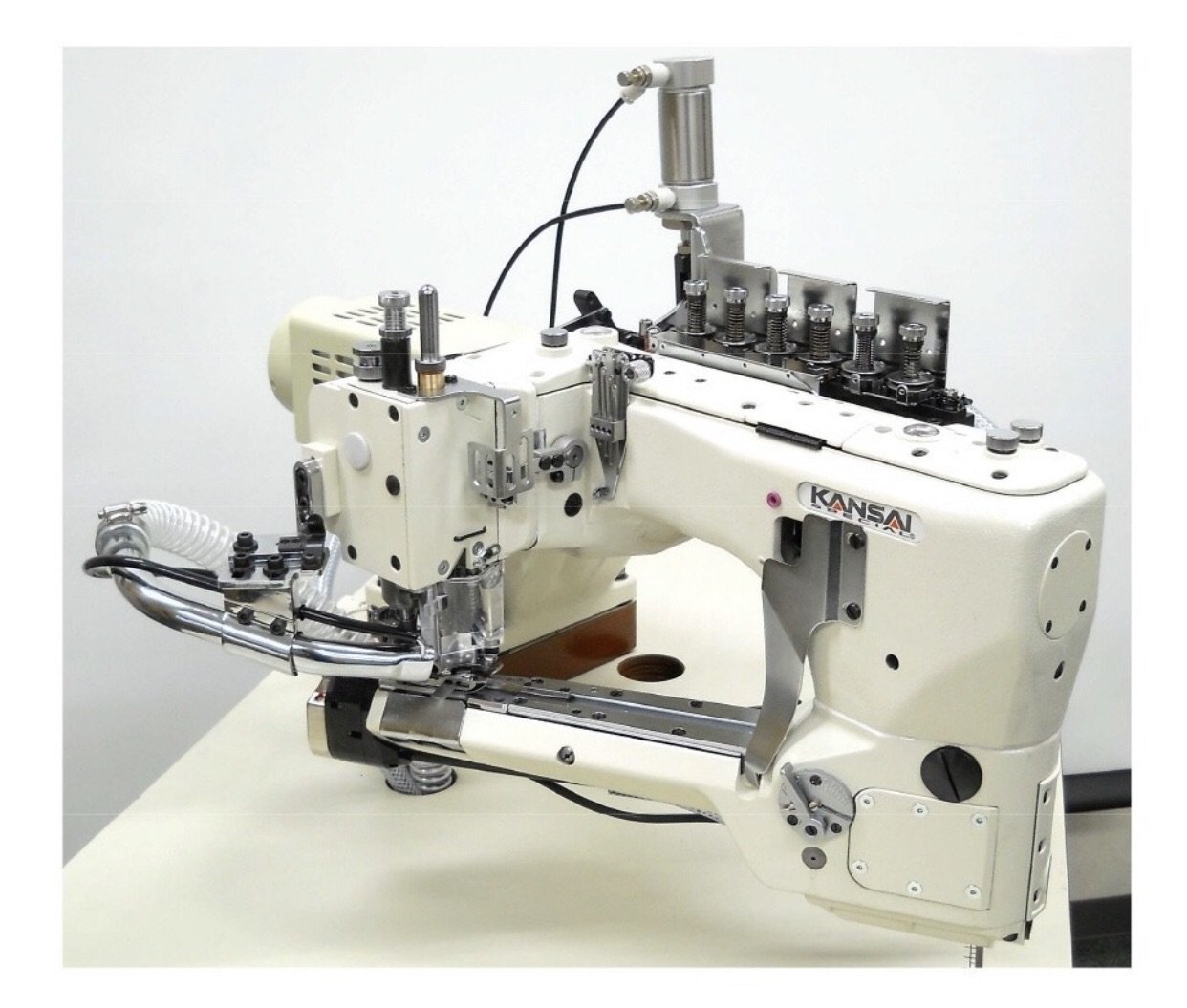 Maquina Flatseamer Kansai Special Nfs 6604 Gmh - Commercio